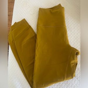 Wunder Train High Rise 28” Leggings